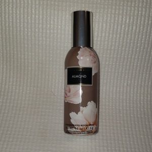 Bath & body works Almond Room Spray